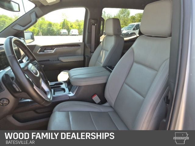 2024 GMC Sierra 1500 4WD Crew Cab Short Box SLT
