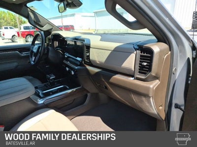2024 GMC Sierra 1500 4WD Crew Cab Short Box SLT
