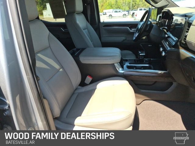 2024 GMC Sierra 1500 4WD Crew Cab Short Box SLT
