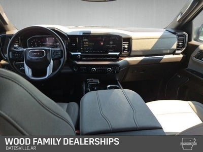 2024 GMC Sierra 1500 4WD Crew Cab Short Box SLT