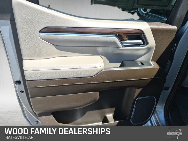 2024 GMC Sierra 1500 4WD Crew Cab Short Box SLT