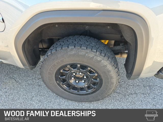 2024 GMC Sierra 1500 4WD Crew Cab Short Box AT4X