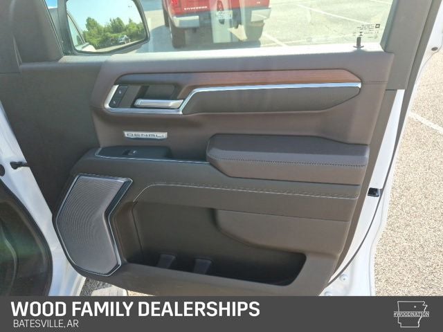2024 GMC Sierra 1500 4WD Crew Cab Short Box Denali