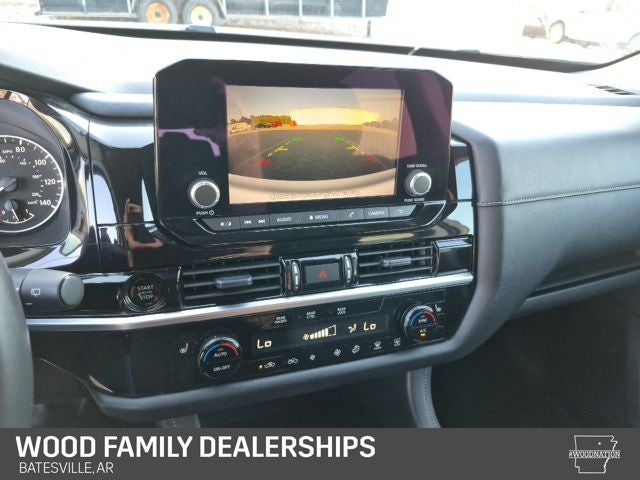2025 Nissan Pathfinder SV FWD