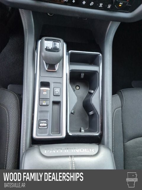 2025 Nissan Pathfinder SV FWD