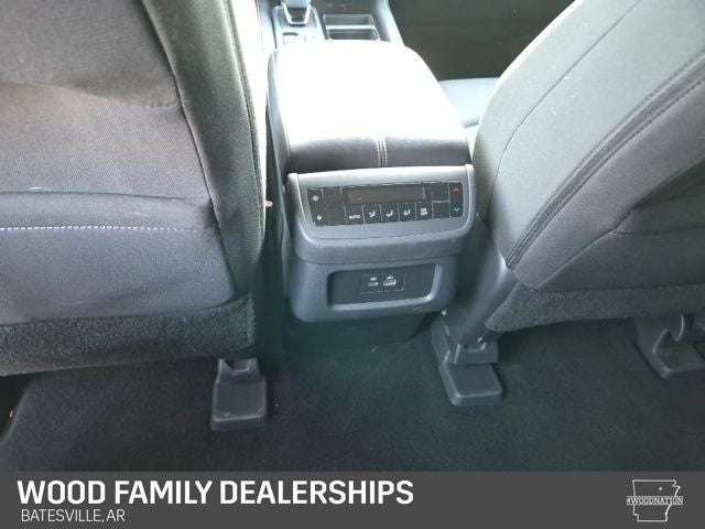 2025 Nissan Pathfinder SV FWD