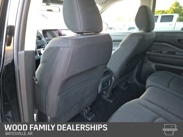 2025 Nissan Pathfinder SV FWD