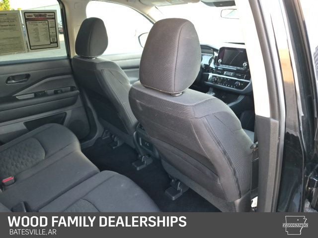 2025 Nissan Pathfinder SV FWD