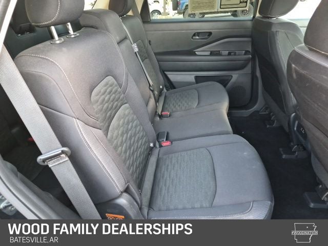 2025 Nissan Pathfinder SV FWD