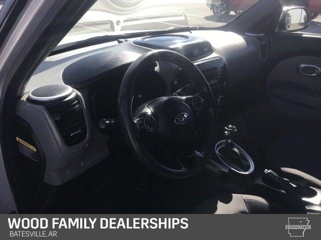 2016 Kia Soul Base
