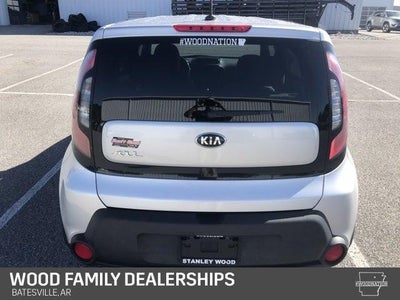 2016 Kia Soul Base